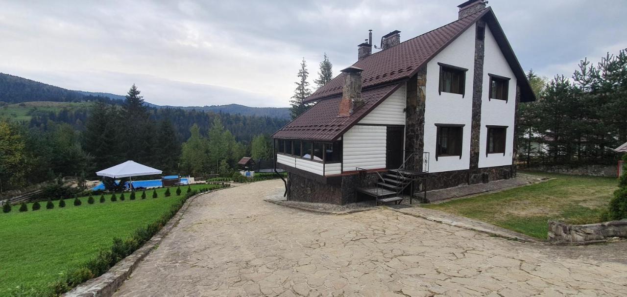 L-Khutir Cottage7 Mykulychyn Luaran gambar